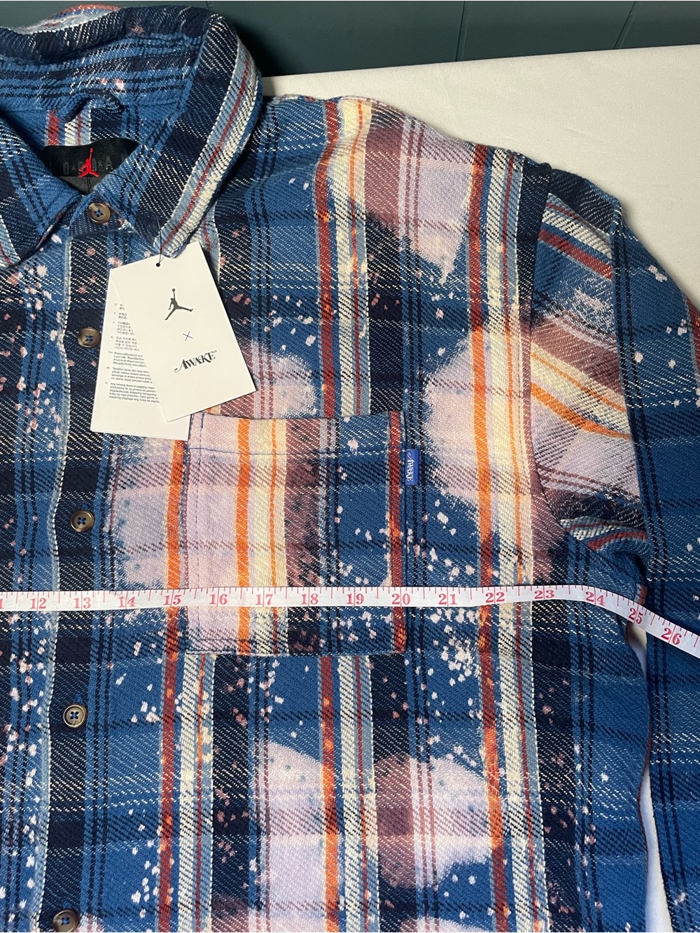 Air Jordan x Awake NY Mens Bleached Flannel Shirt Size Large NWT - Picture 6 of 7